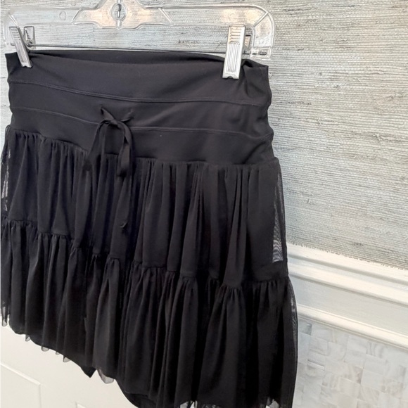 XL popflex Pirouette Skort black built in shorts silky mesh tiered skirt pockets - Picture 13 of 16